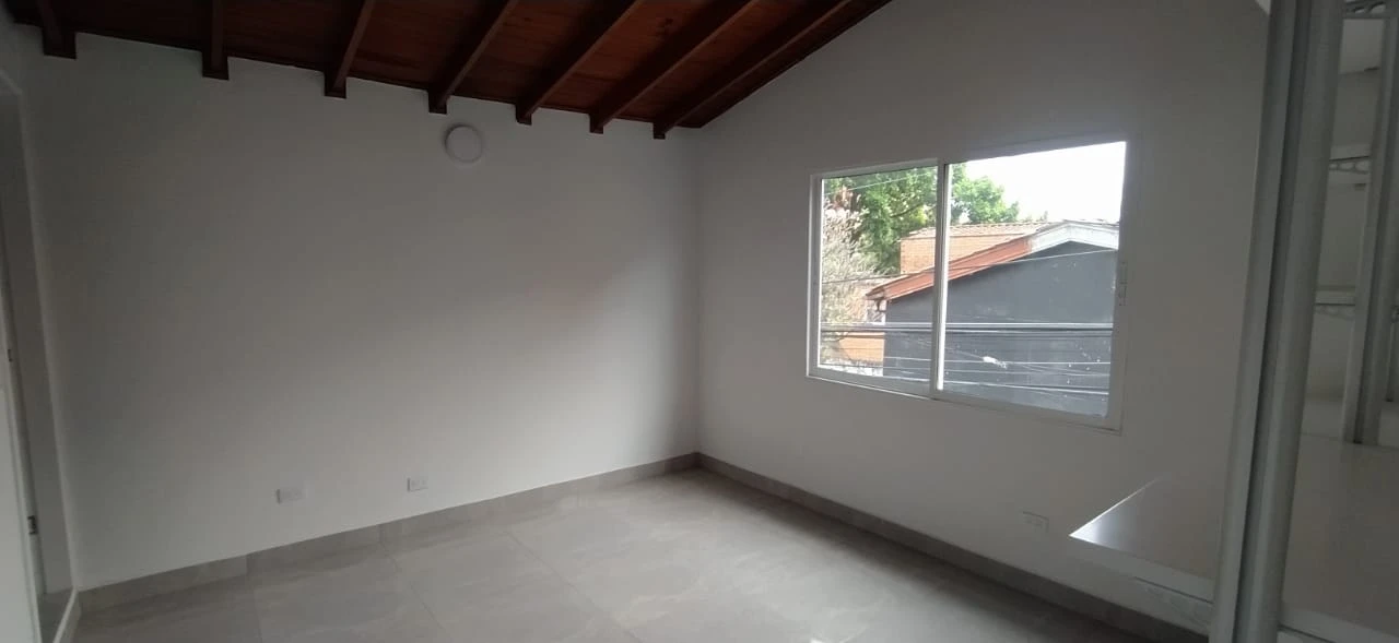 Casa en Arriendo La Floresta Medellín
