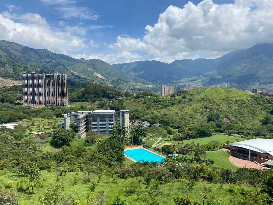 Apartamento en arriendo sector Serramonte