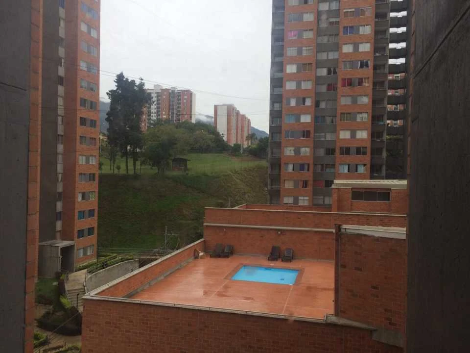 Apartamento en arriendo en sector madera