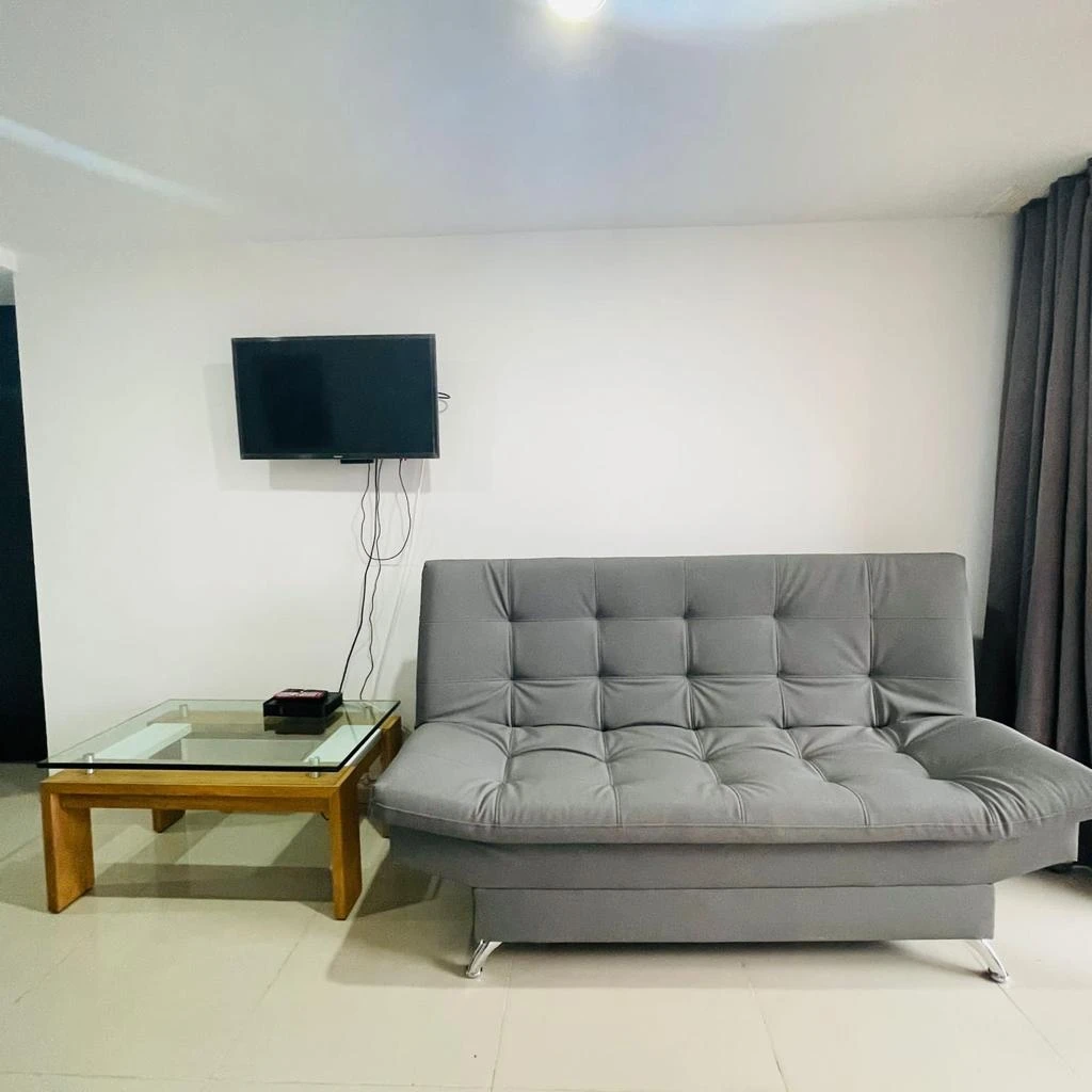 Apartamento amoblado en la Aguacatala