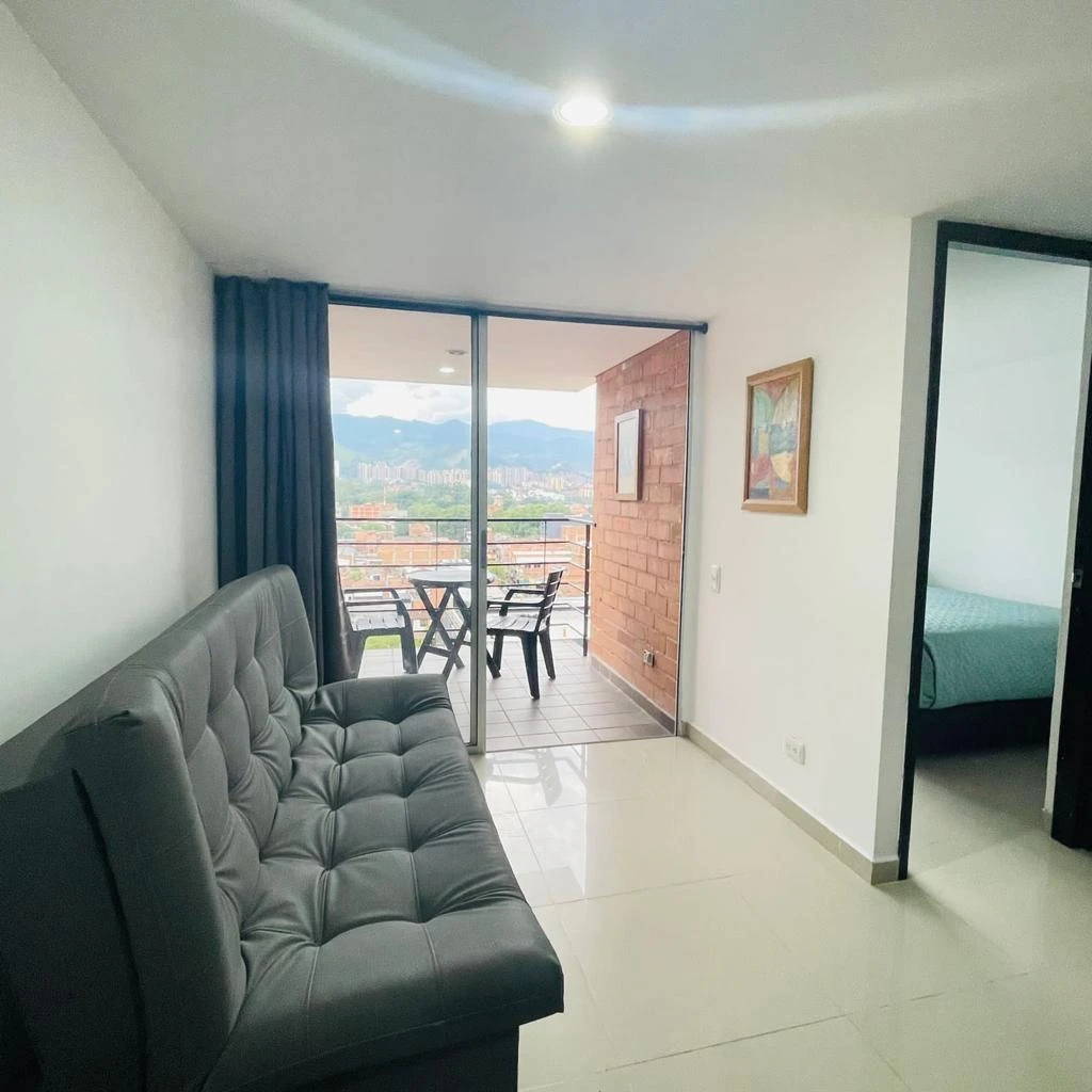 Apartamento amoblado en la Aguacatala