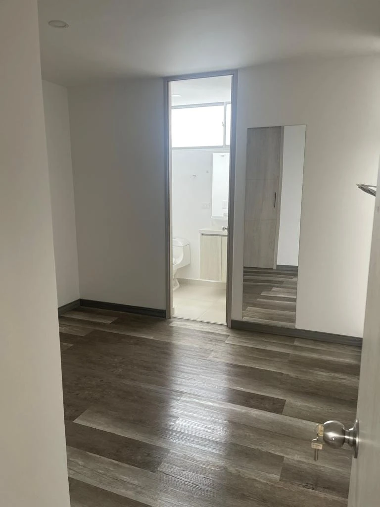 CASA EN ARRIENDO GUALANDAY 