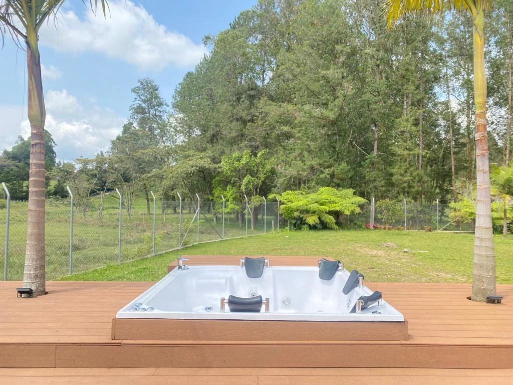 CASA LOTE EN ARRIENDO OJO DE AGUA RIONEGRO