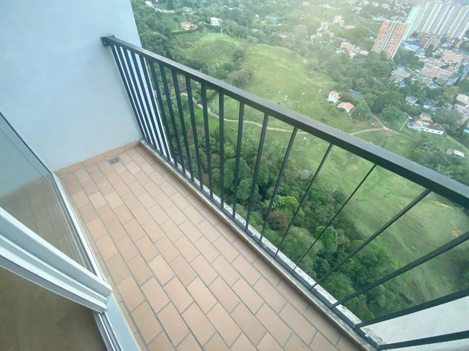 APARTAMENTO EN ARRIENDO SECTOR MACHADO