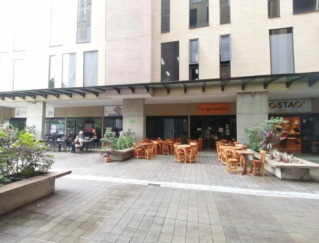CENTRO EMPRESARIAL 808