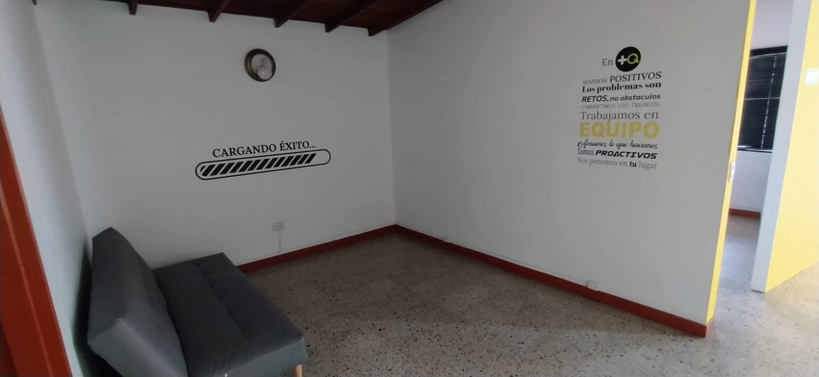 Casa Comercial en Arriendo Laureles Medellín