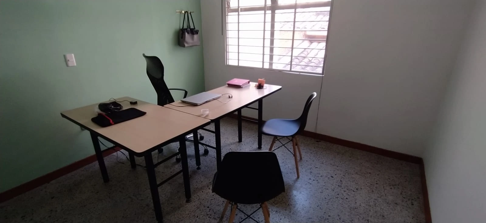 Casa Comercial en Arriendo Laureles Medellín