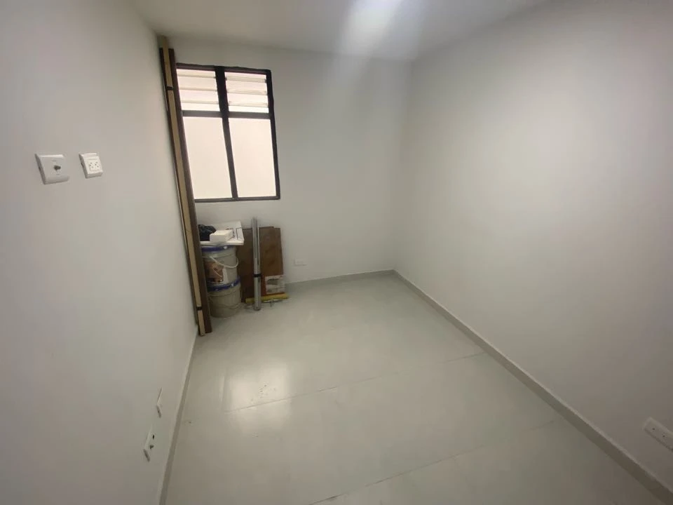 Apartamento en arriendo sector obra 2.000