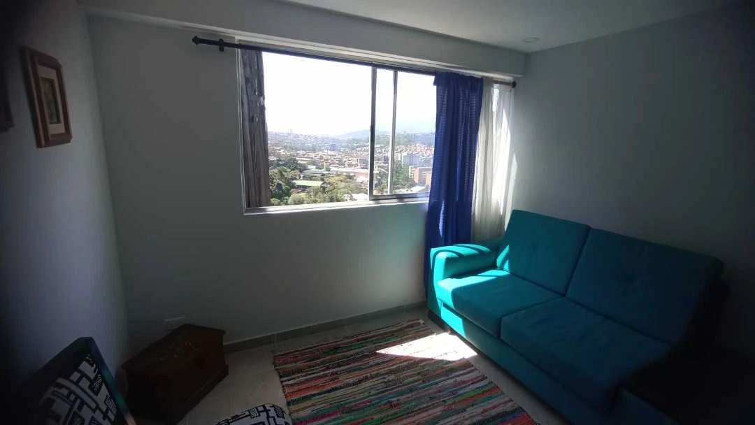 Se vende apartaestudio en urbanización madera nativa  via machado