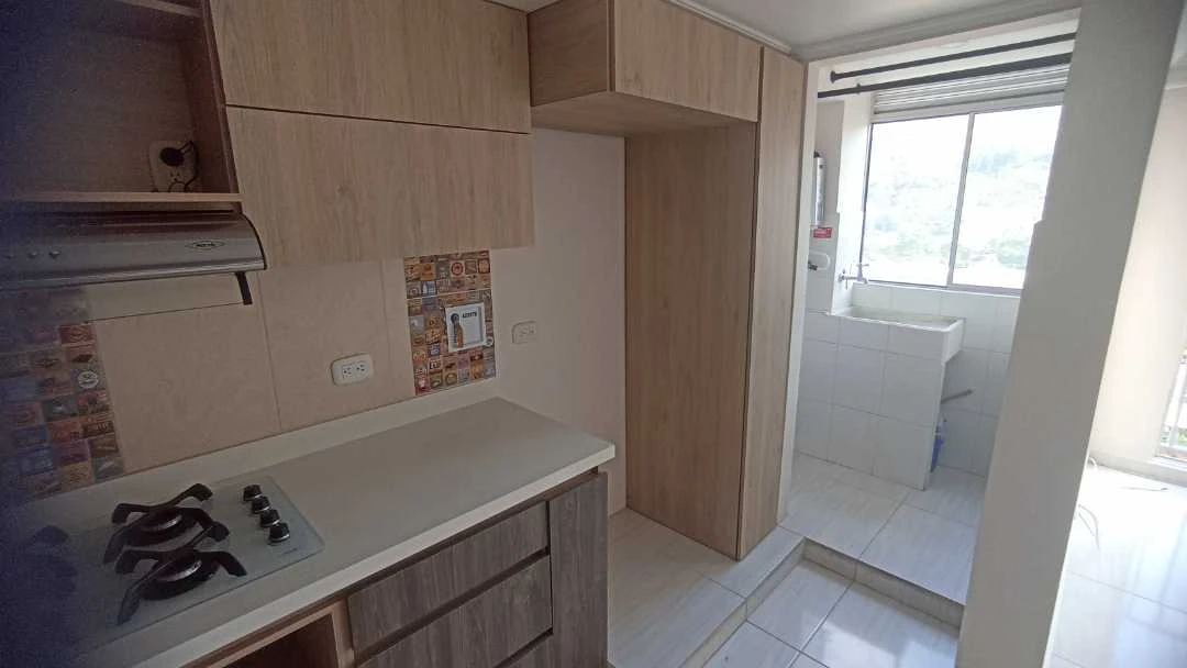 Se arrienda apartamento en sector Navarra