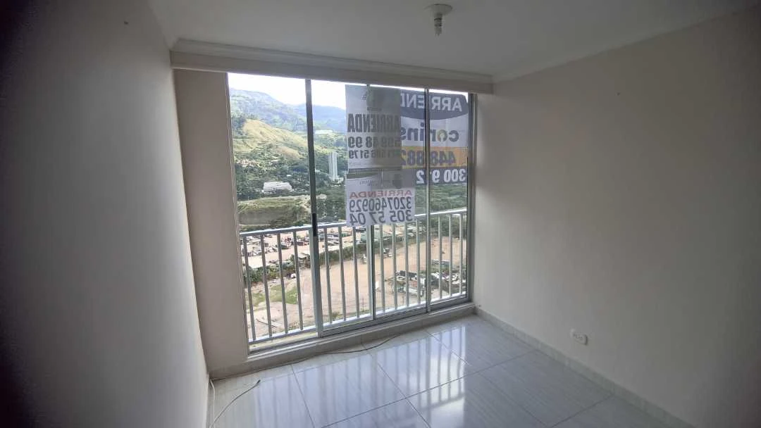 Se arrienda apartamento en sector Navarra