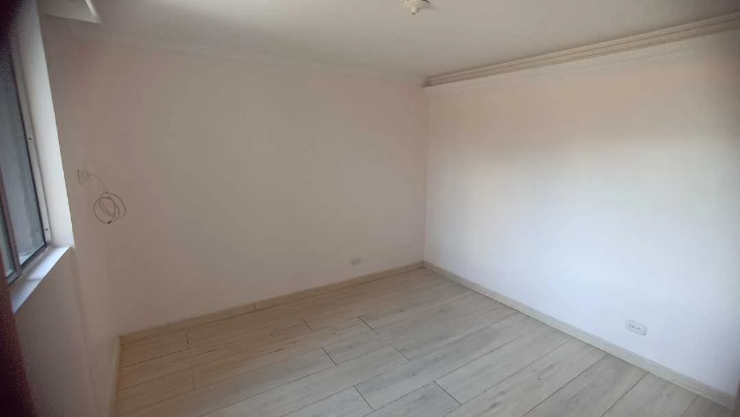 Se arrienda apartamento en sector Navarra
