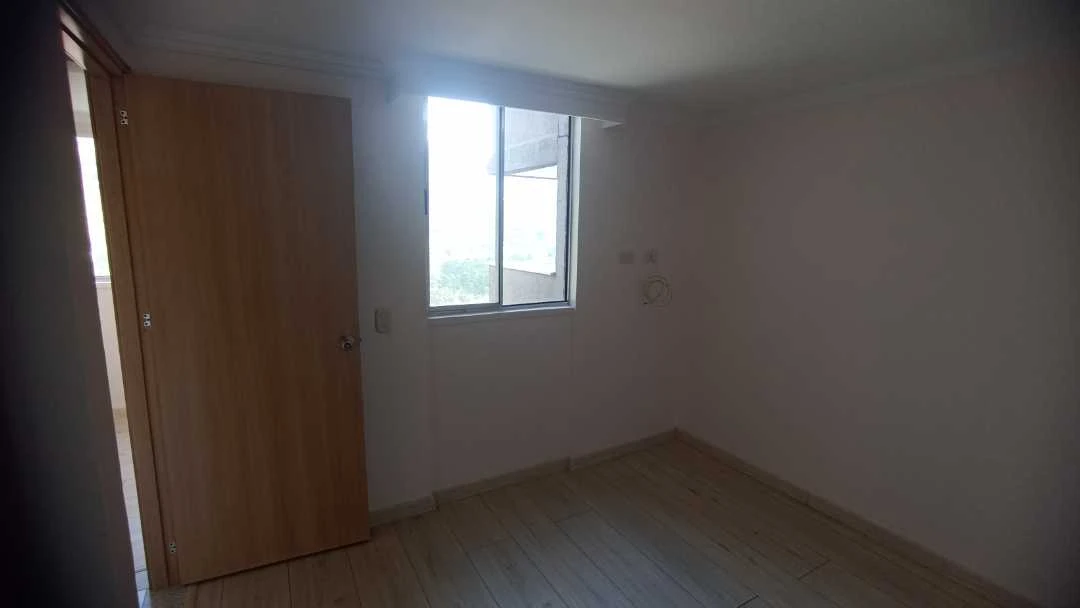 Se arrienda apartamento en sector Navarra