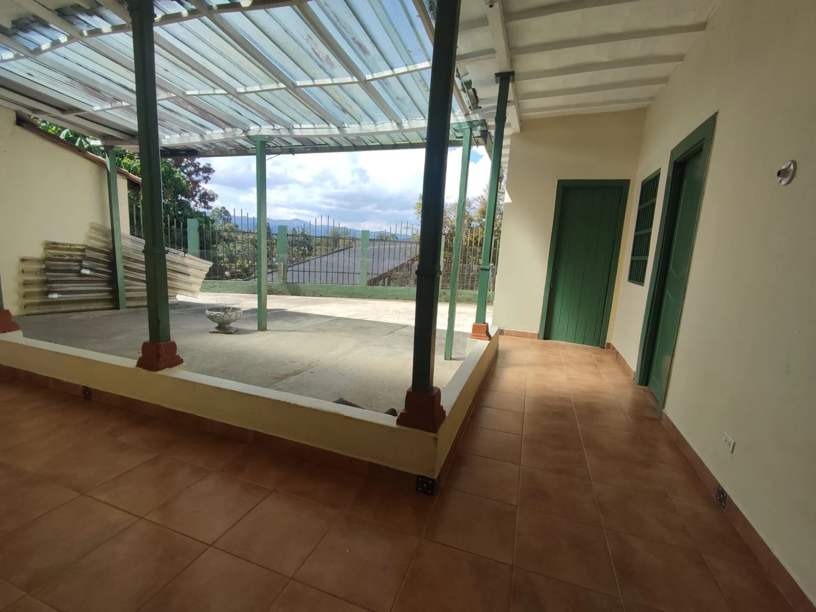 casa en arriendo en la Amalita 