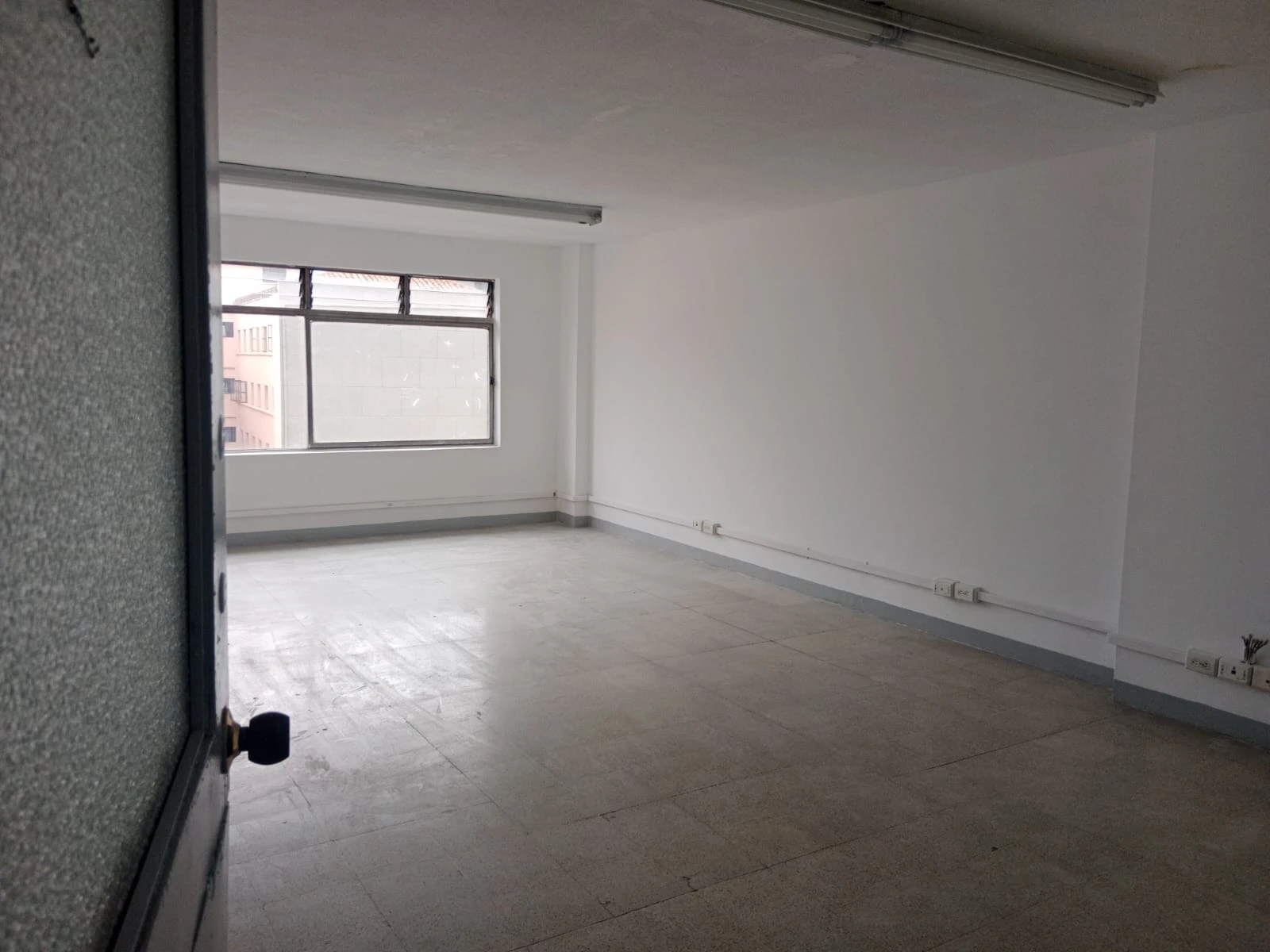 EDIFICIO EN ARRIENDO 