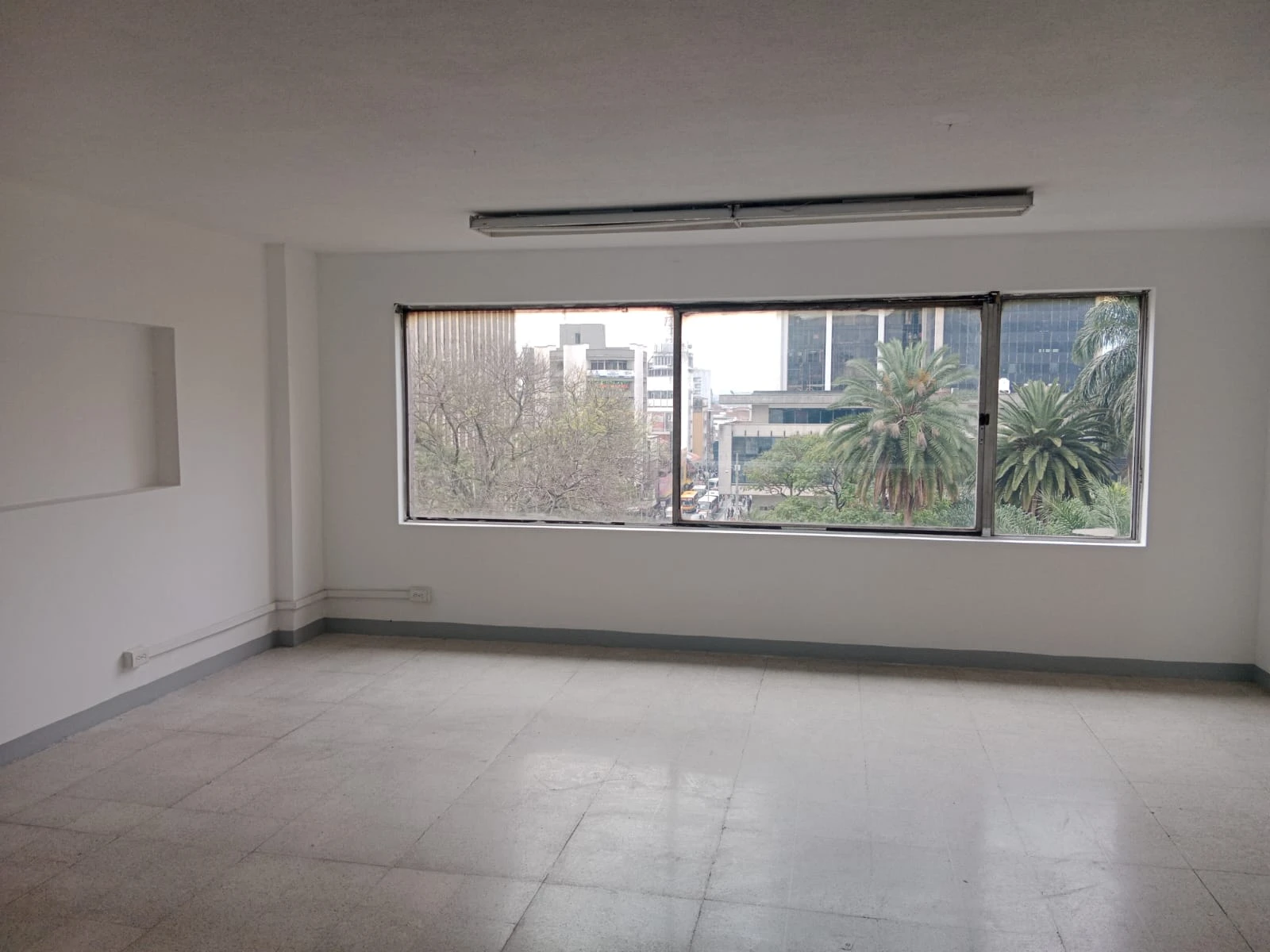 EDIFICIO EN ARRIENDO 