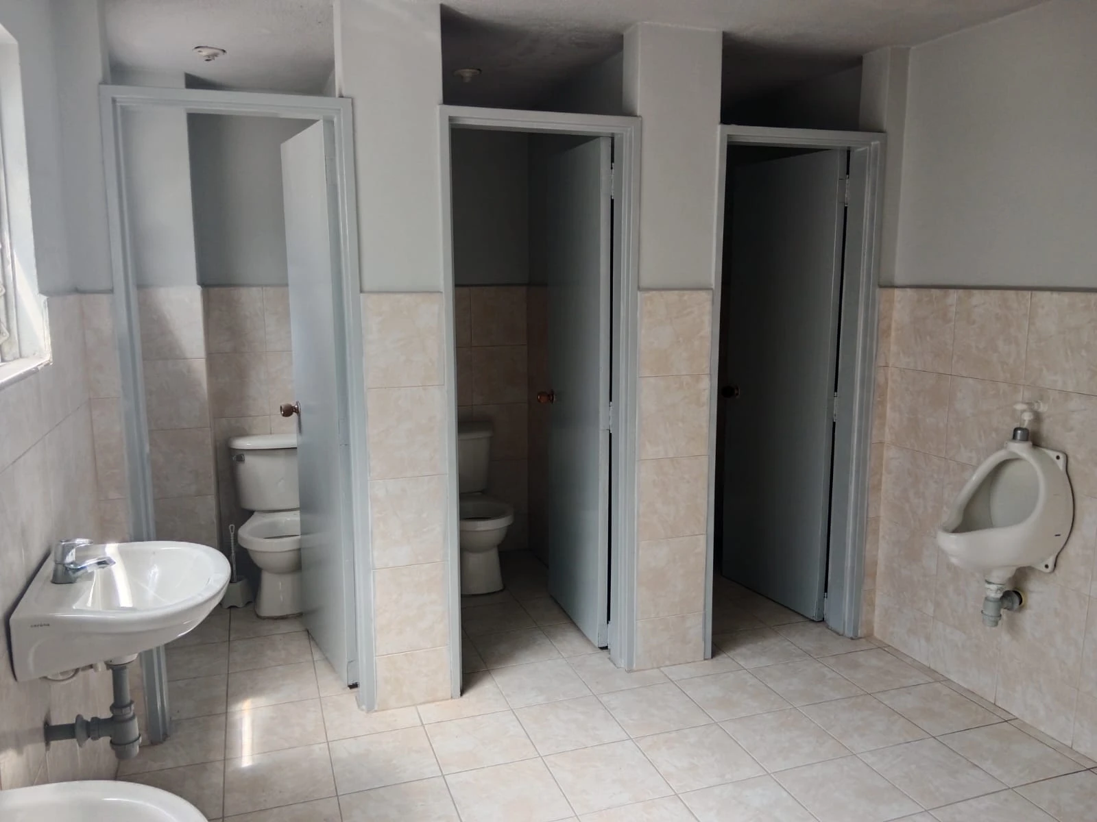 EDIFICIO EN ARRIENDO 