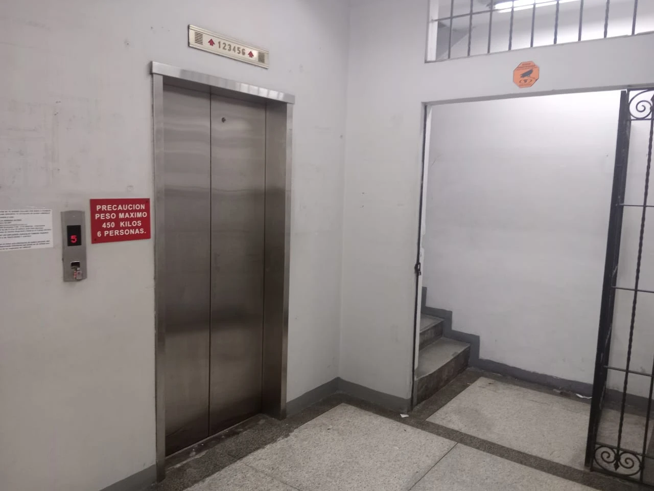 EDIFICIO EN ARRIENDO 