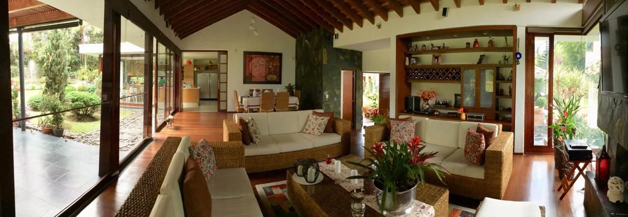 CASA  CAMPESTRE EN ARRIENDO O VENTA EN LLANOGRANDE 