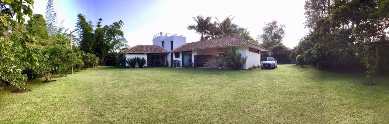 CASA  CAMPESTRE EN ARRIENDO O VENTA EN LLANOGRANDE 