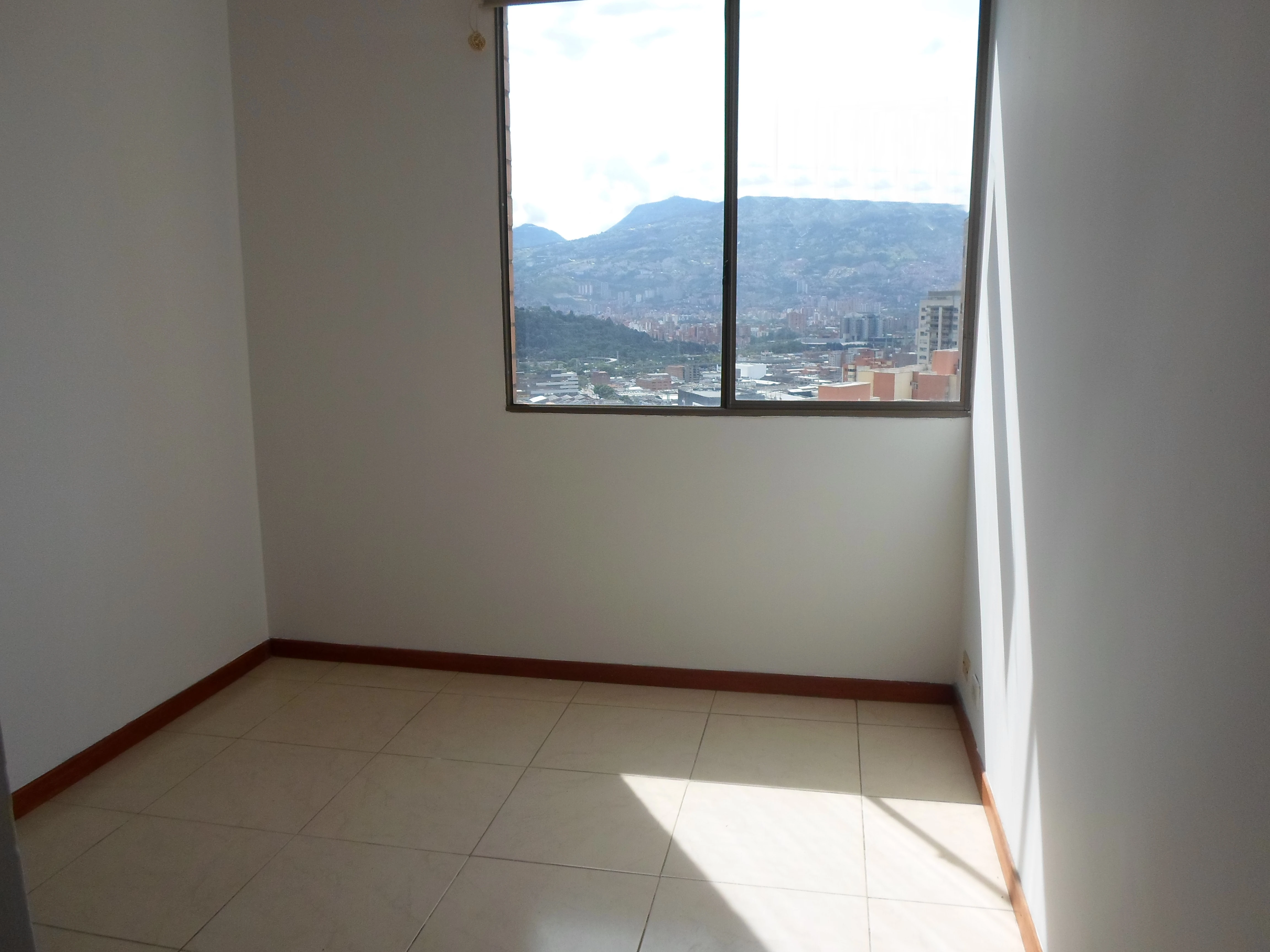 Apartamento en arriendo sector El Encierro