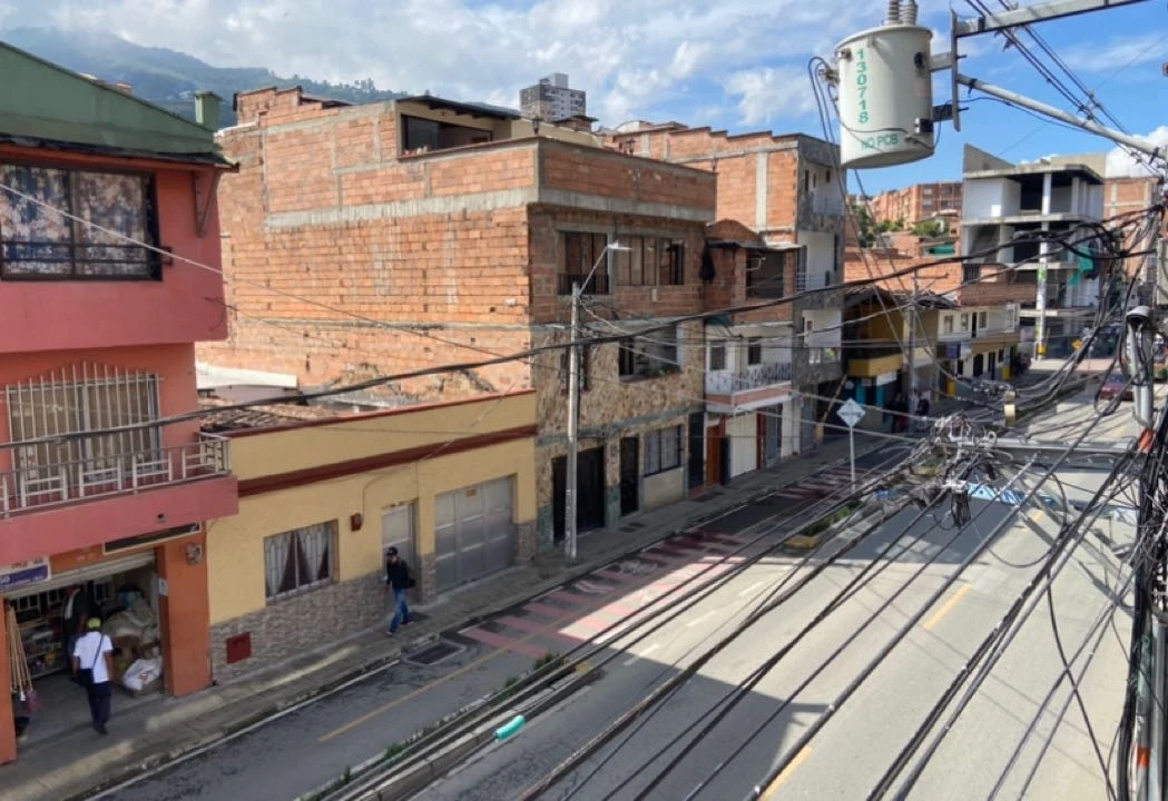 Apartamento en venta cerca al parque de Copacabana