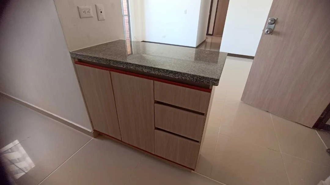 Se arrienda apartamento en sector niquia puerta del norte