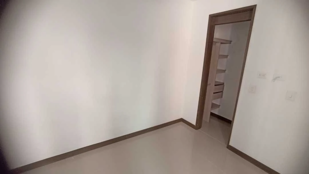 Se arrienda apartamento en sector niquia puerta del norte