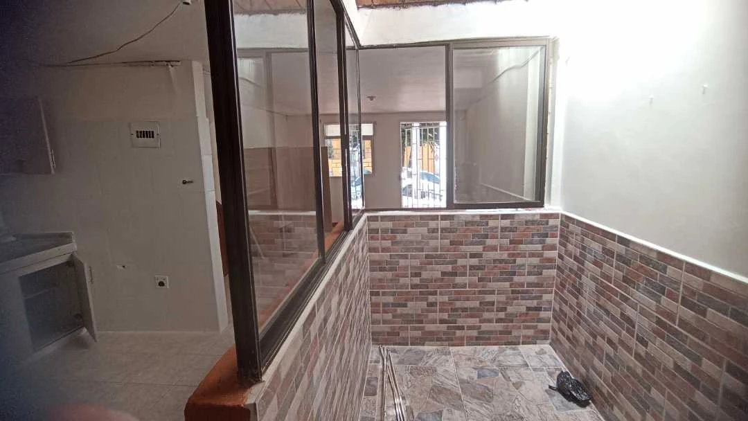 Se arrienda apartamento por barrio perez cerca al parque de bello