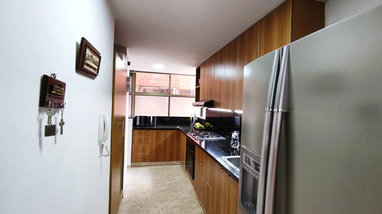Apartamento en venta sector loma de los parra 
