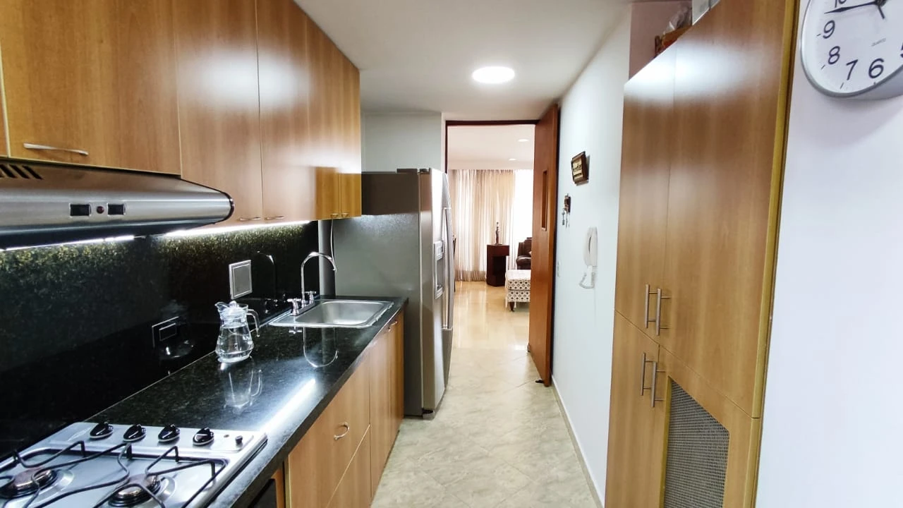 Apartamento en venta sector loma de los parra 