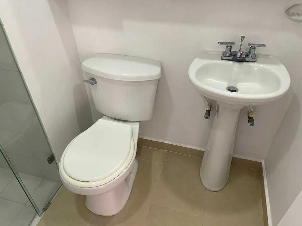 Apartamento en arriendo cerca a la estación madera