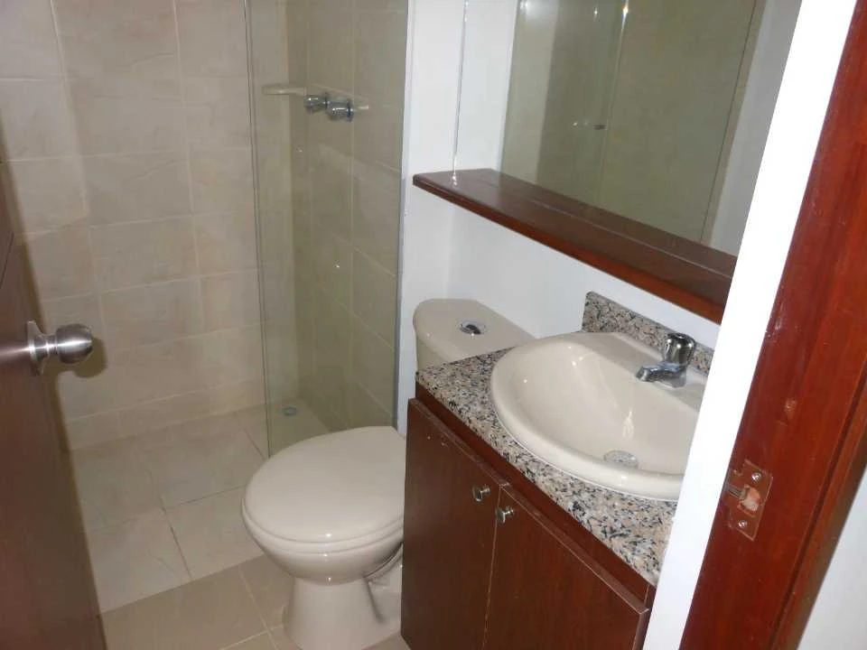 Apartamento en venta cerca a la estación madera