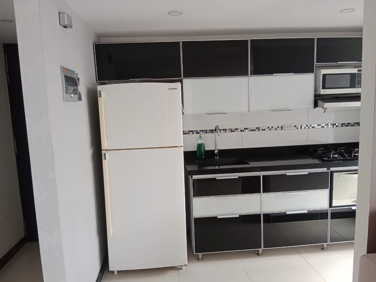 ARRIENDO APARTAMENTO