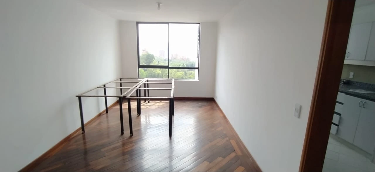 Apartamento en Arriendo Los Balsos Medellin