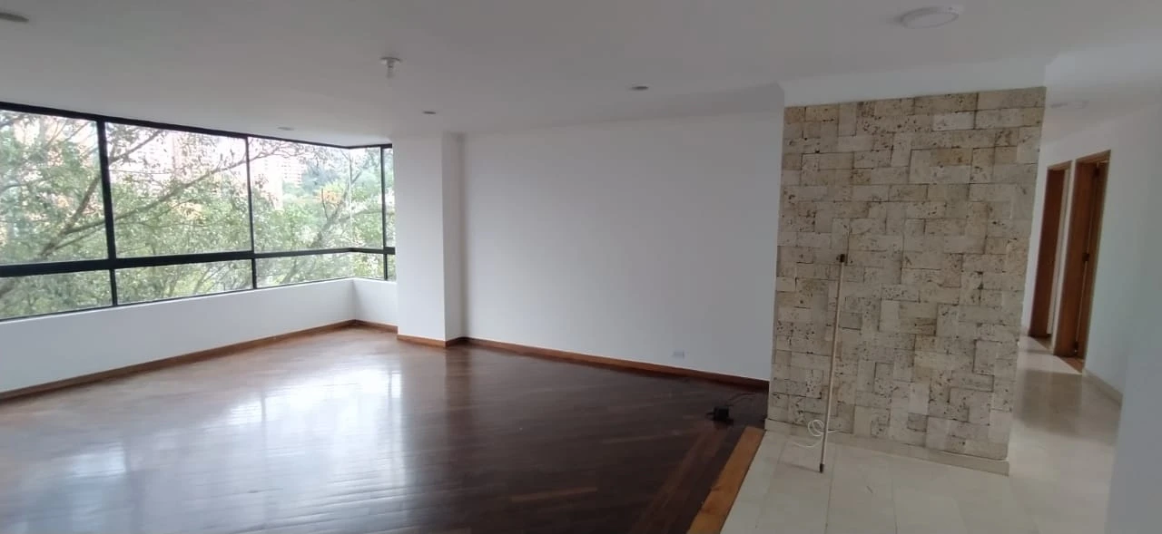 Apartamento en Arriendo Los Balsos Medellin