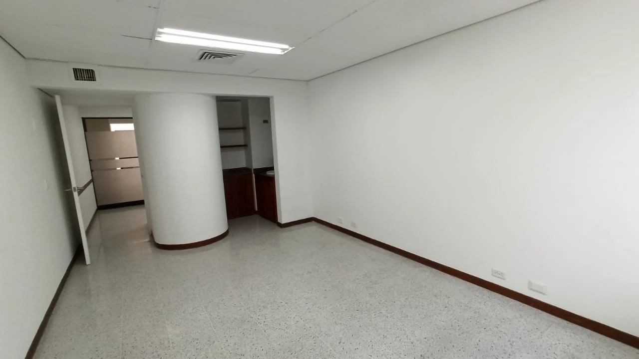 Oficina en Arriendo Las Vegas Medellín
