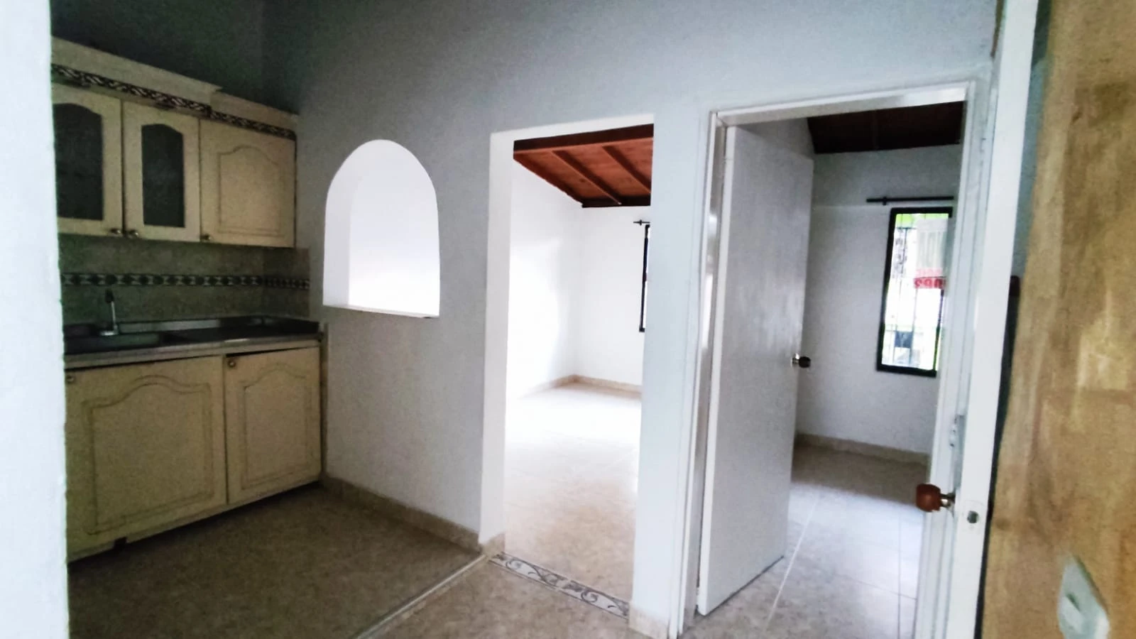 apartamento en arriendo sector Robledo la campiña