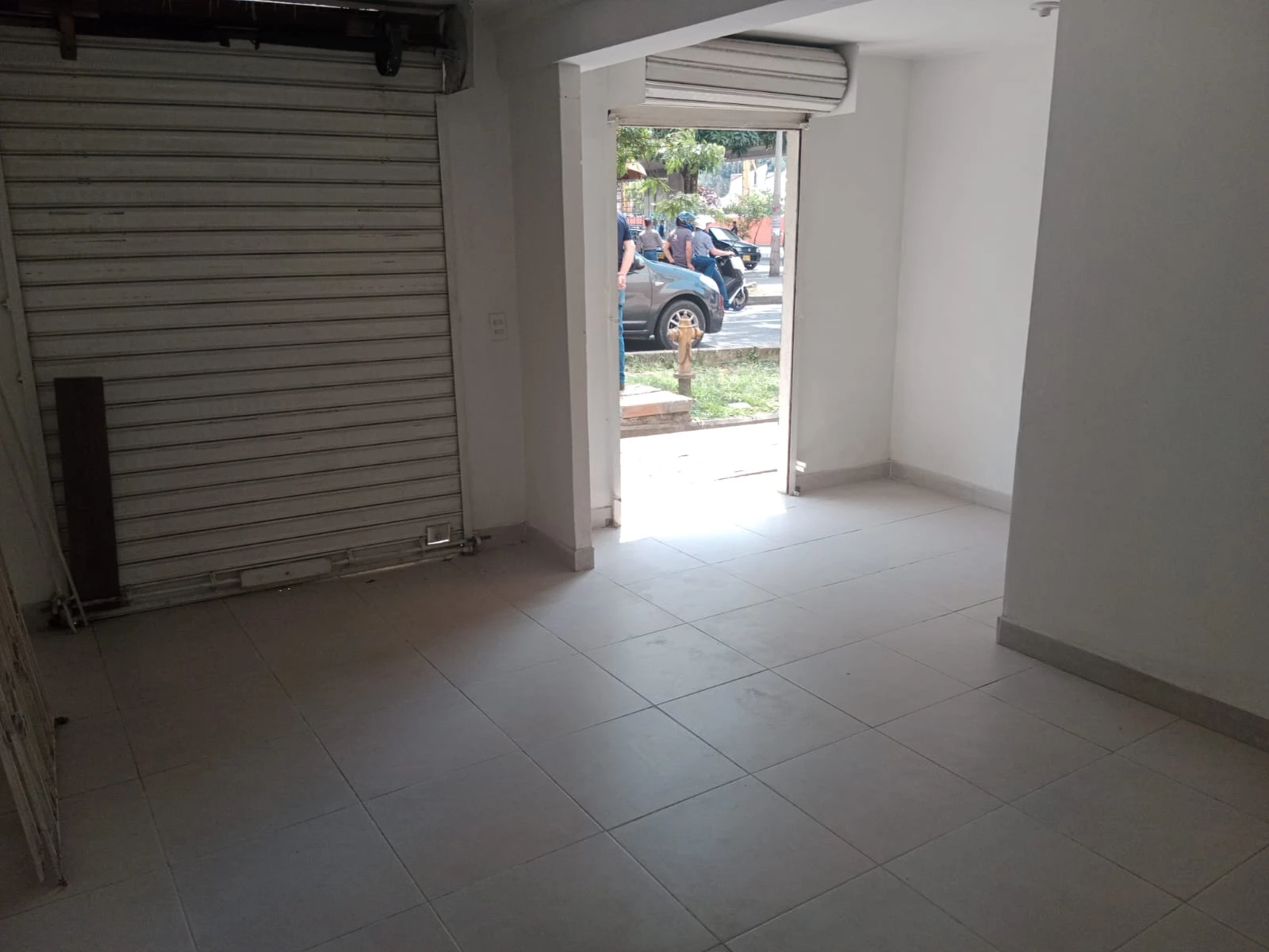 LOCAL COMERCIAL  EN ARRIENDO PRADO CENTRO