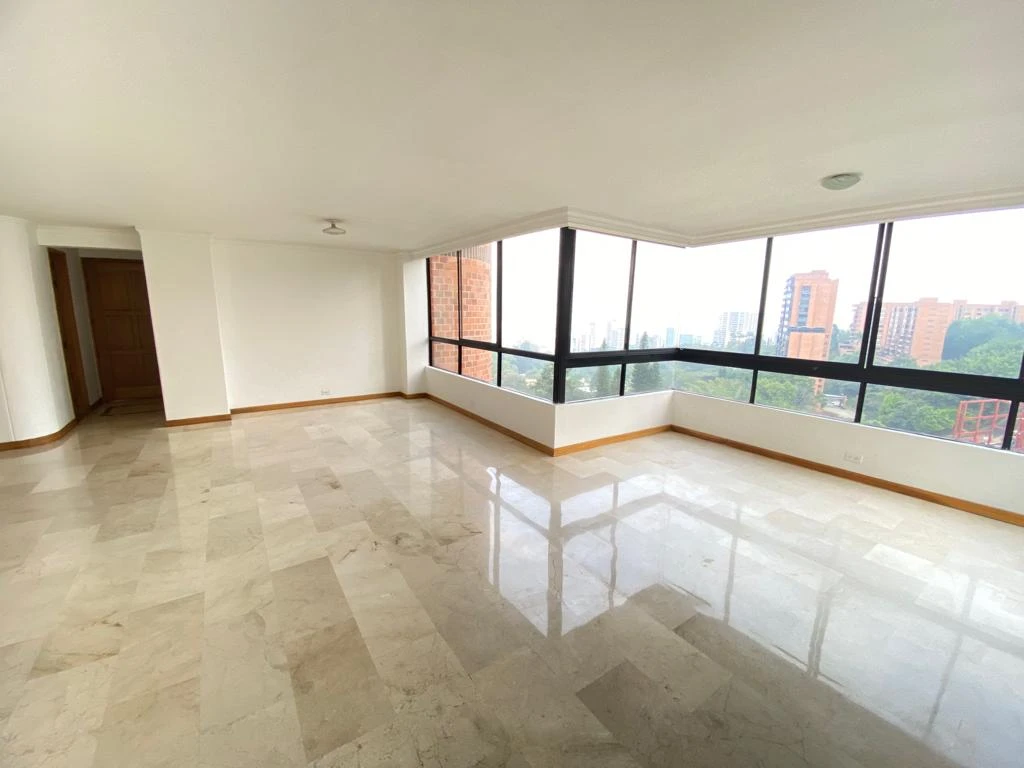 Apartamento en Arriendo El Campestre Medellín