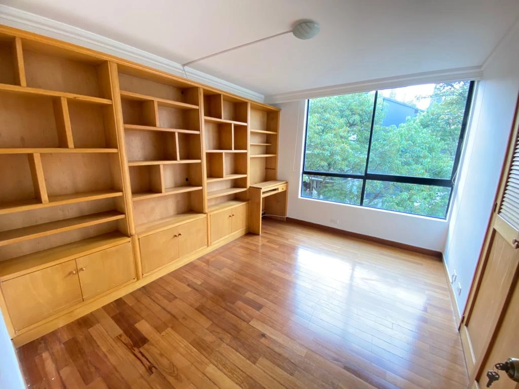 Apartamento en Arriendo El Campestre Medellín