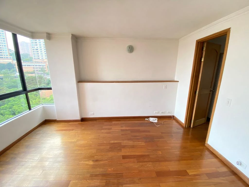 Apartamento en Arriendo El Campestre Medellín