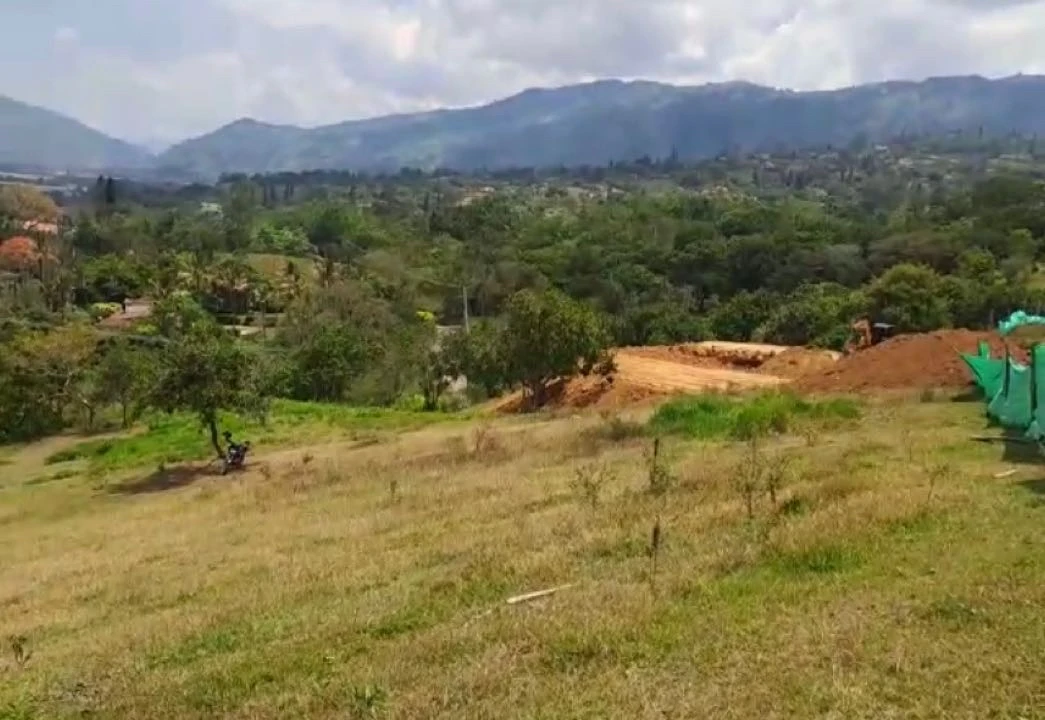 Lote en venta el totumo
