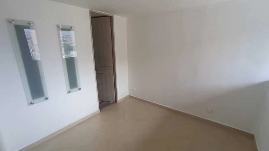 Apartamento en arriendo la madera bello