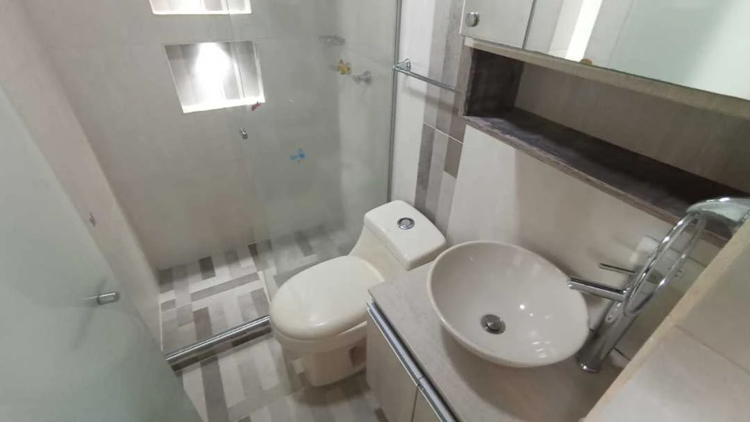 Apartamento en arriendo la madera bello