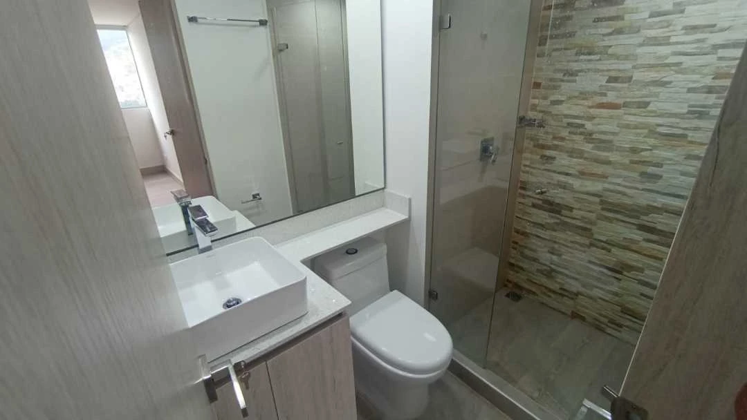 Se vende apartamento en sector navarra
