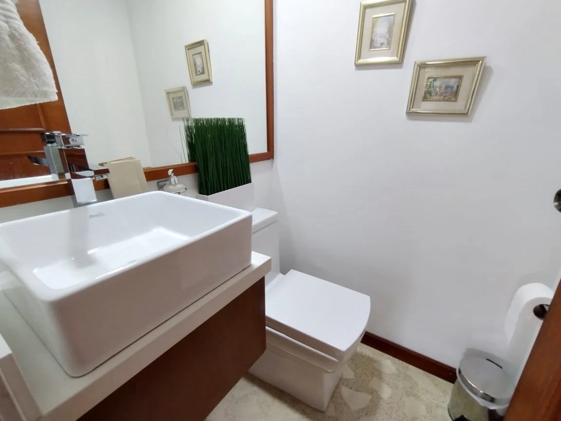 Apartamento amoblado en arriendo sector Patio Bonito