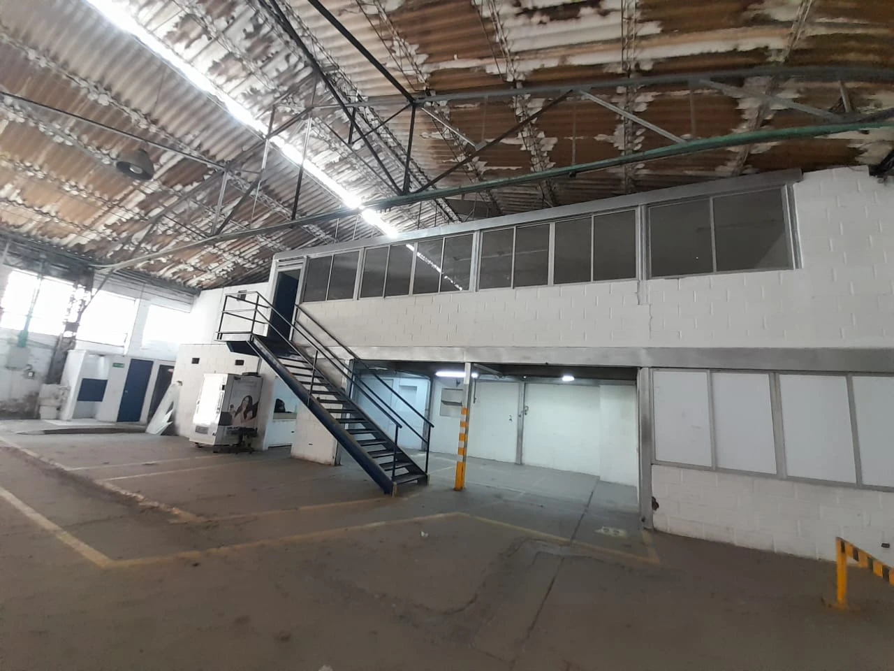 BODEGA EN ARRIENDO