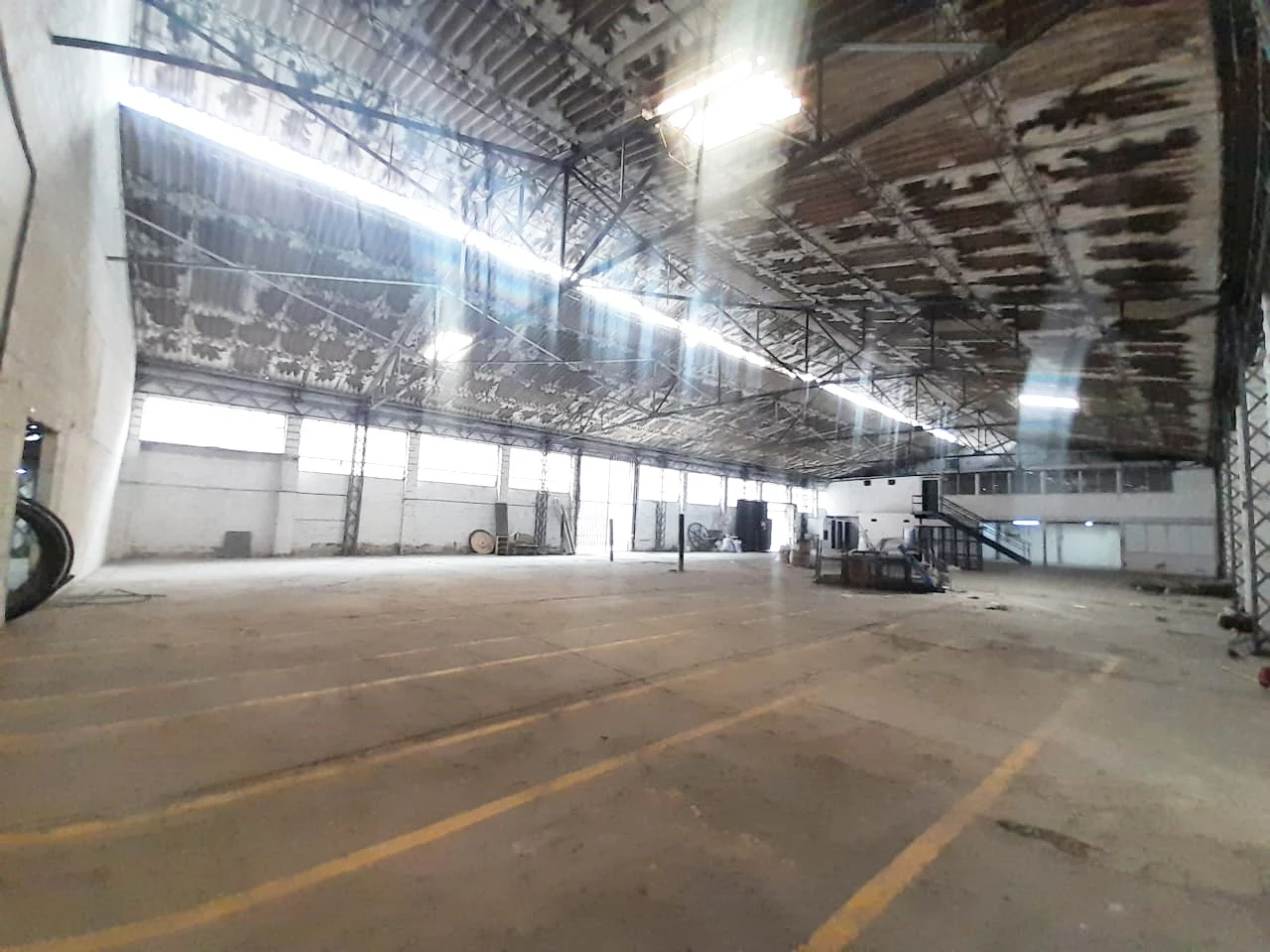BODEGA EN ARRIENDO