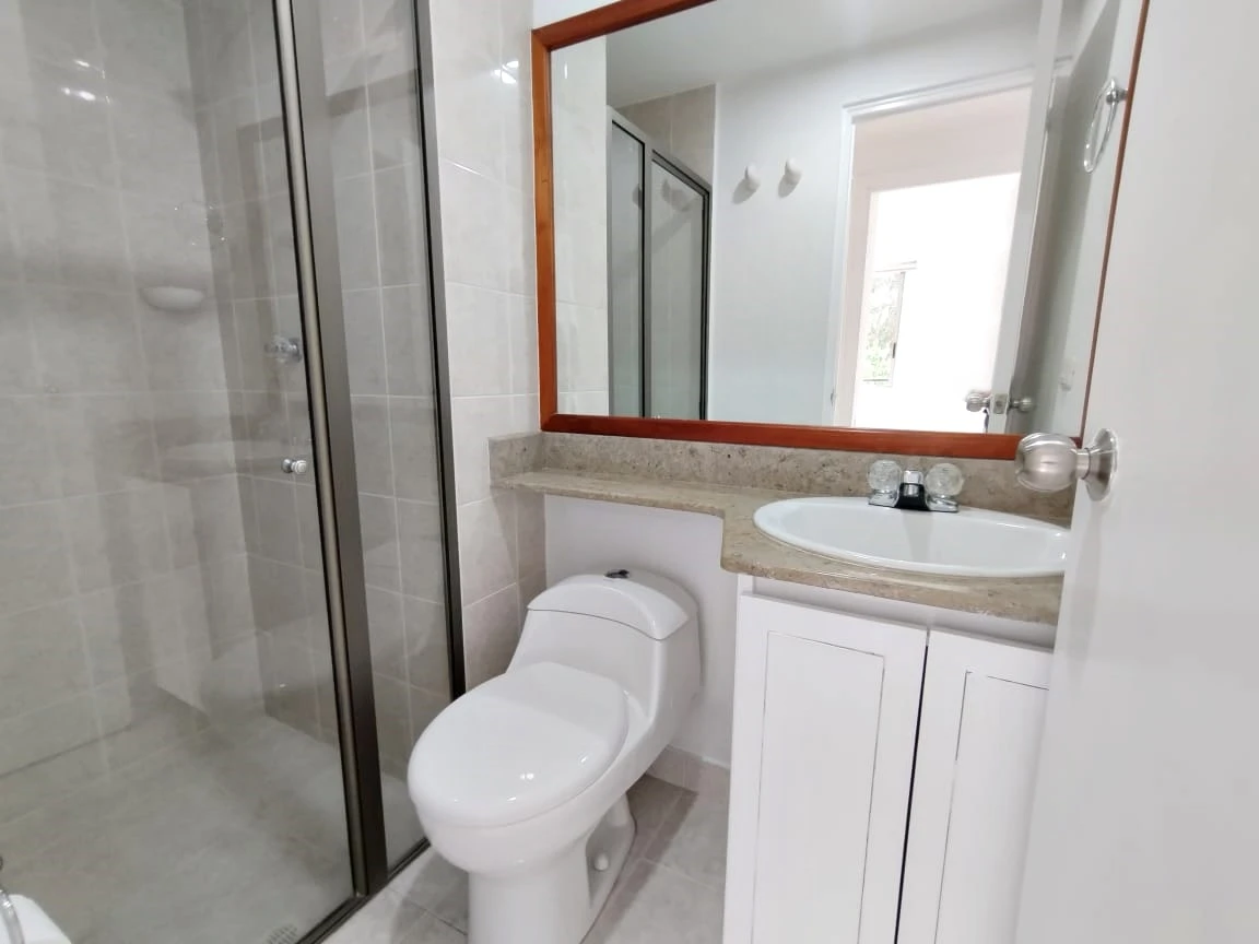 Apartamento en arriendo sector Vizcaya